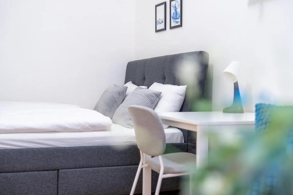 Crystal Apartment In Center Of プラハ 0*,