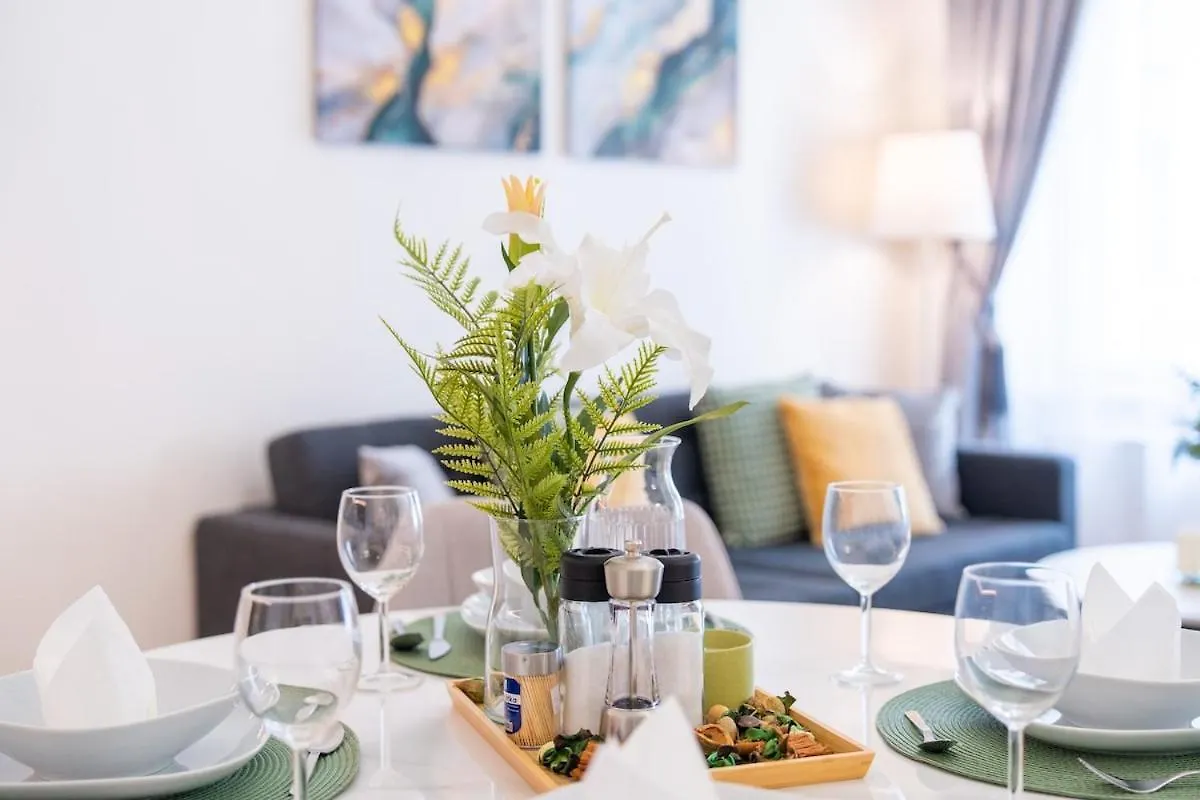 Crystal Apartment In Center Of Praga República Checa